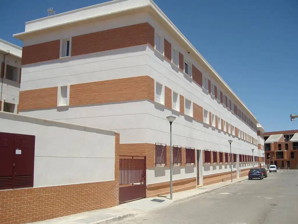 Exterior view of Apartments for sale in Pozuelo de Calatrava  with Heating and Community pool