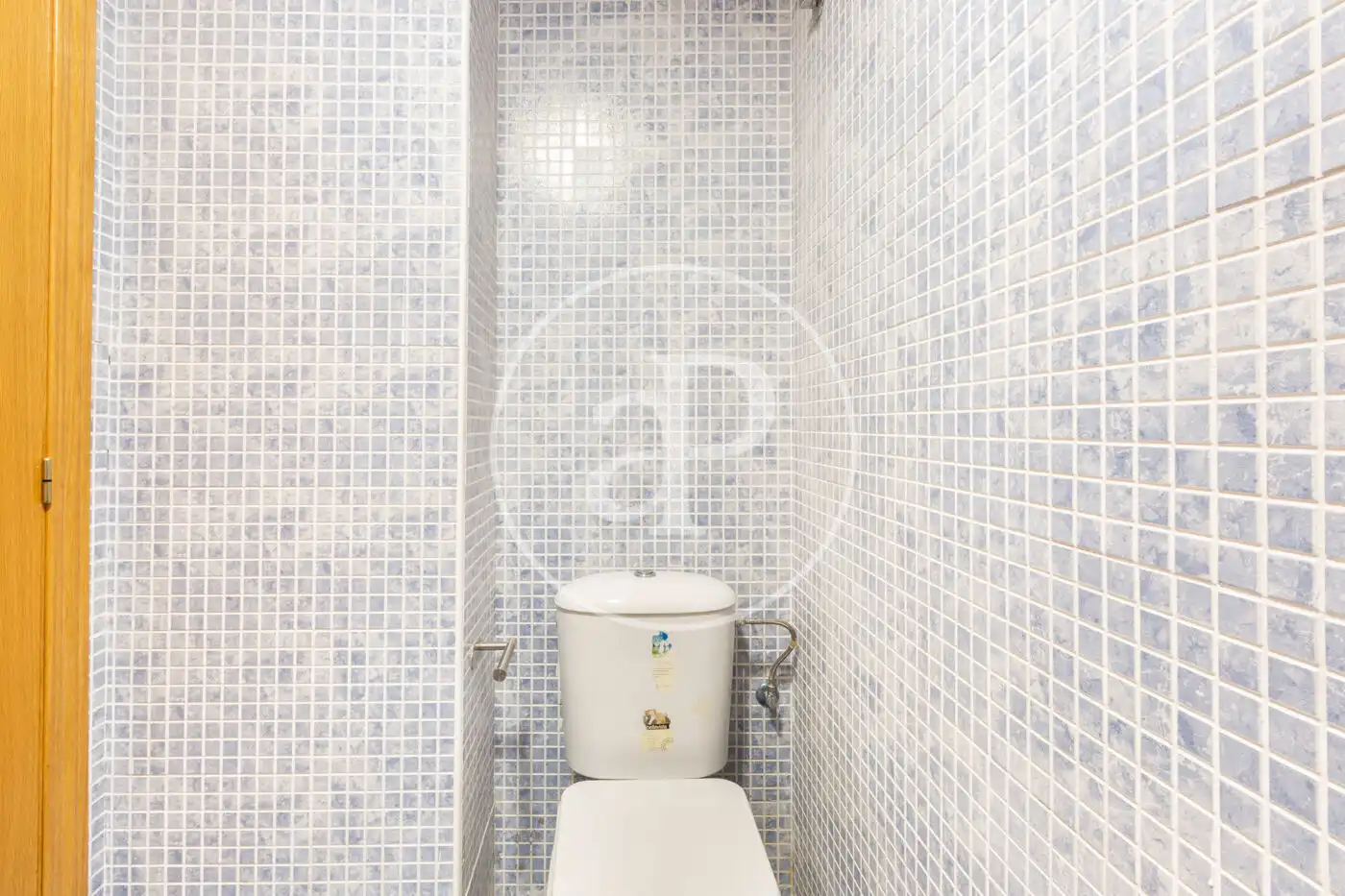 Baño de Casa adosada en venta en Chiva con Aire acondicionado, Calefacción y Jardín privado