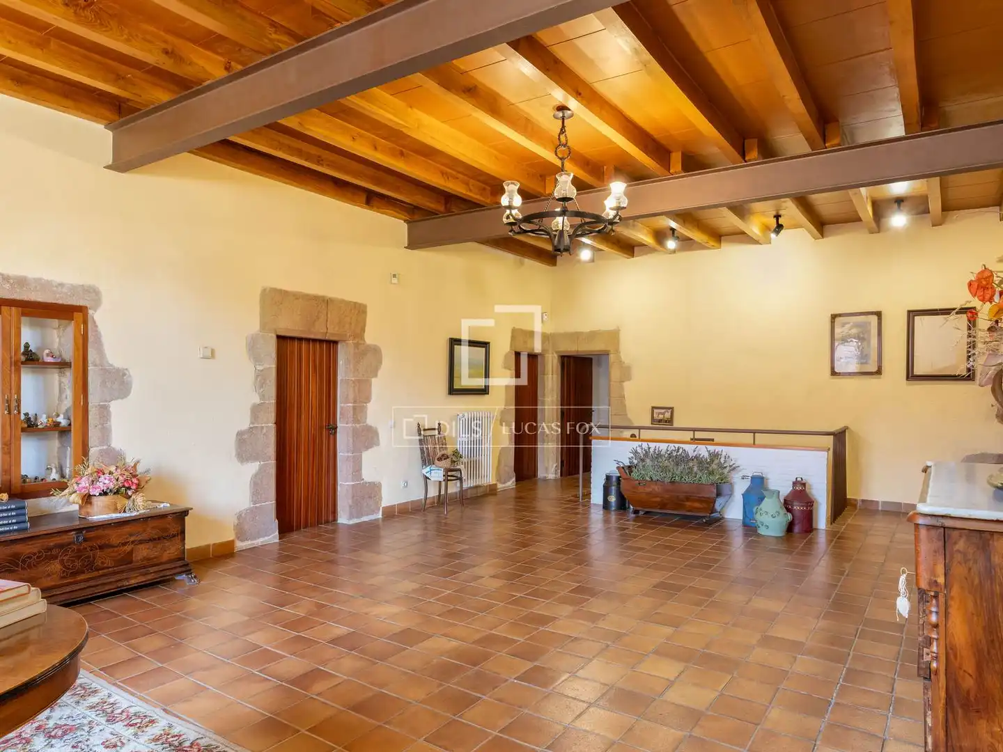 Country homes for sale in Anglès  with Air Conditioner, Private garden and Terrace