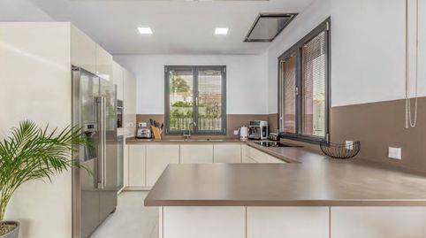 Foto 5 de Casa o chalet de alquiler en Las Lomas de Río Verde, Marbella
