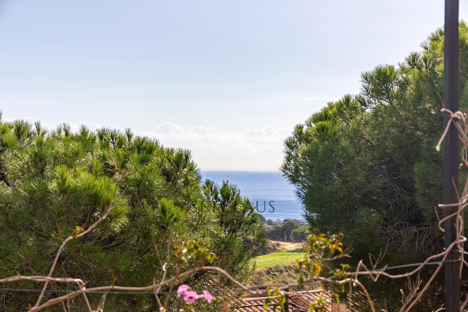 Jardí de Casa o xalet en venda en Mataró amb Aire condicionat, Calefacció i Jardí privat