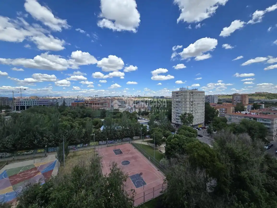 Habitación de Piso en venta en Madrid con Aire acondicionado, Calefacción y Terraza