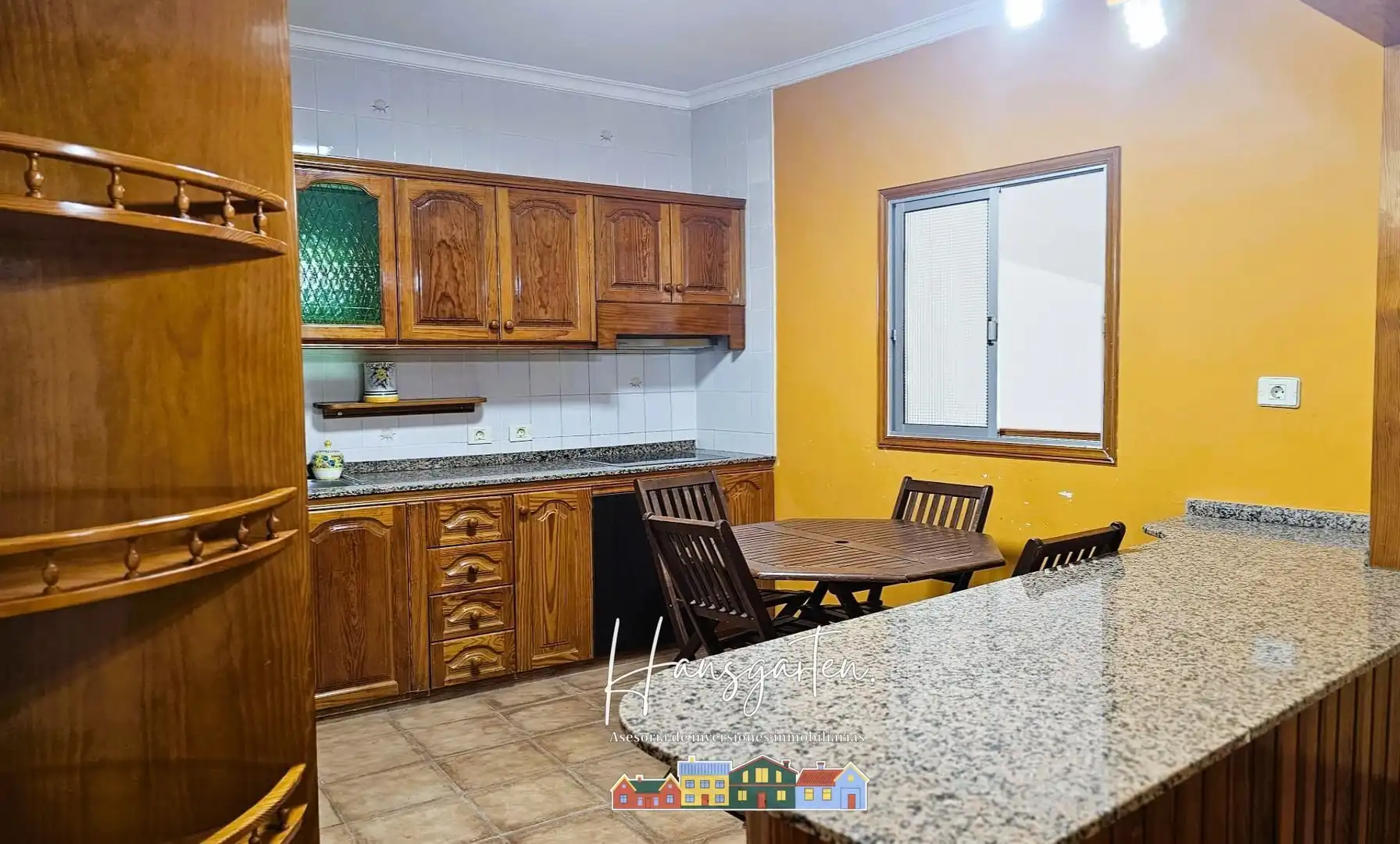 Cocina de Casa o chalet en venta en Santa Lucía de Tirajana con Aire acondicionado, Calefacción y Jardín privado