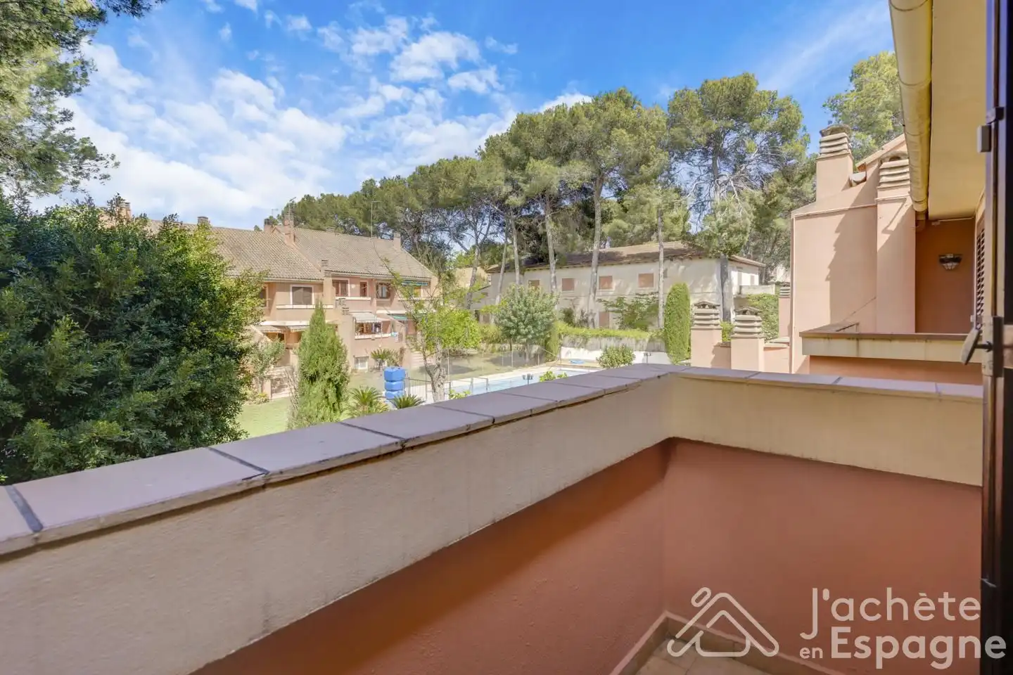 Jardí de Casa adosada en venda en Paterna amb Aire condicionat, Calefacció i Terrassa