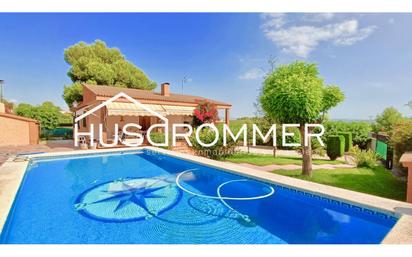 Exterior view of House or chalet for sale in Onda  with Terrace and Swimming Pool