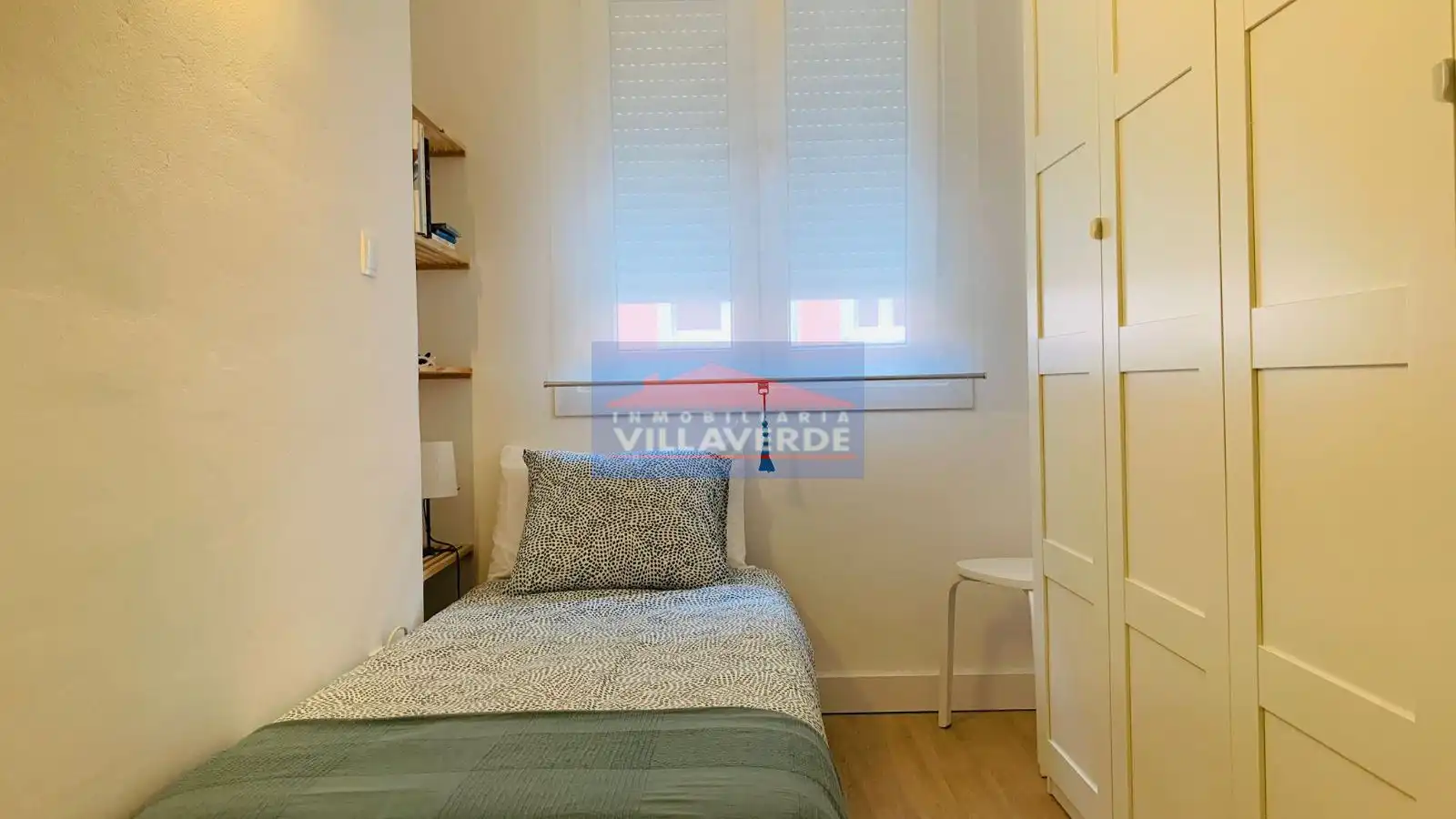 Bedroom of Flat for rent in Cangas   with Heating, Furnished and Internet