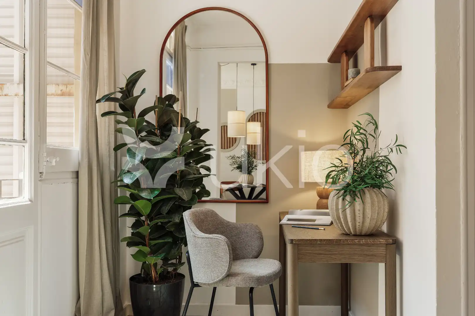 Apartamento con terraza en alquiler en Carrer de Viladomat, imagen 16