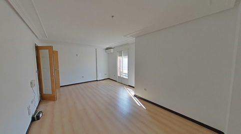 Photo 4 of Flat for sale in Calle de Los Bomberos, Centro ciudad, Linares