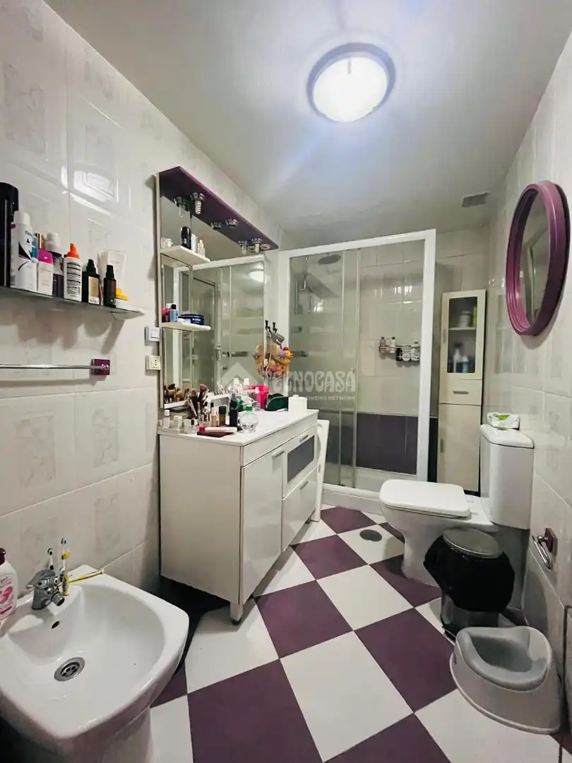 Badezimmer von Wohnung zum Verkauf in Villa de Vallecas