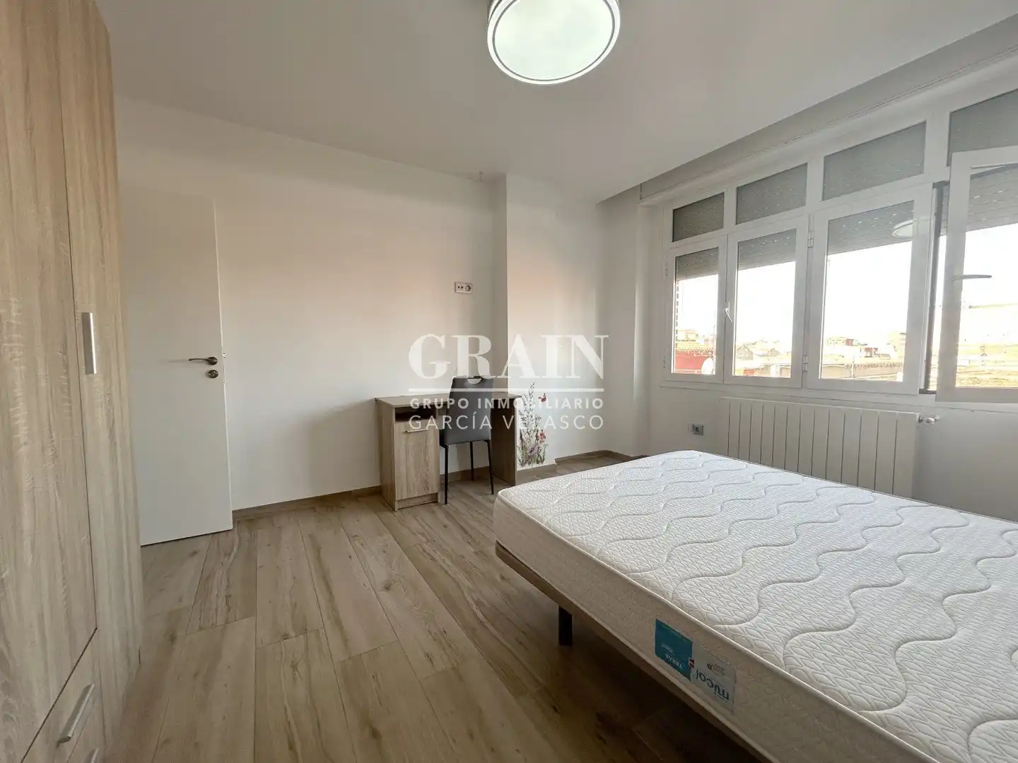 Piso con terraza en venta en Ensanche - Franciscanos, imagen 20