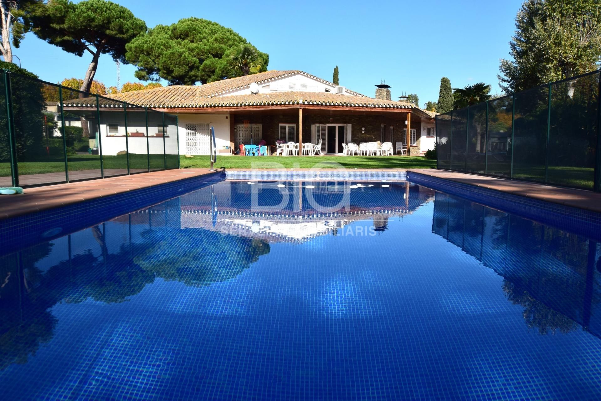 House or chalet for sale in Sud