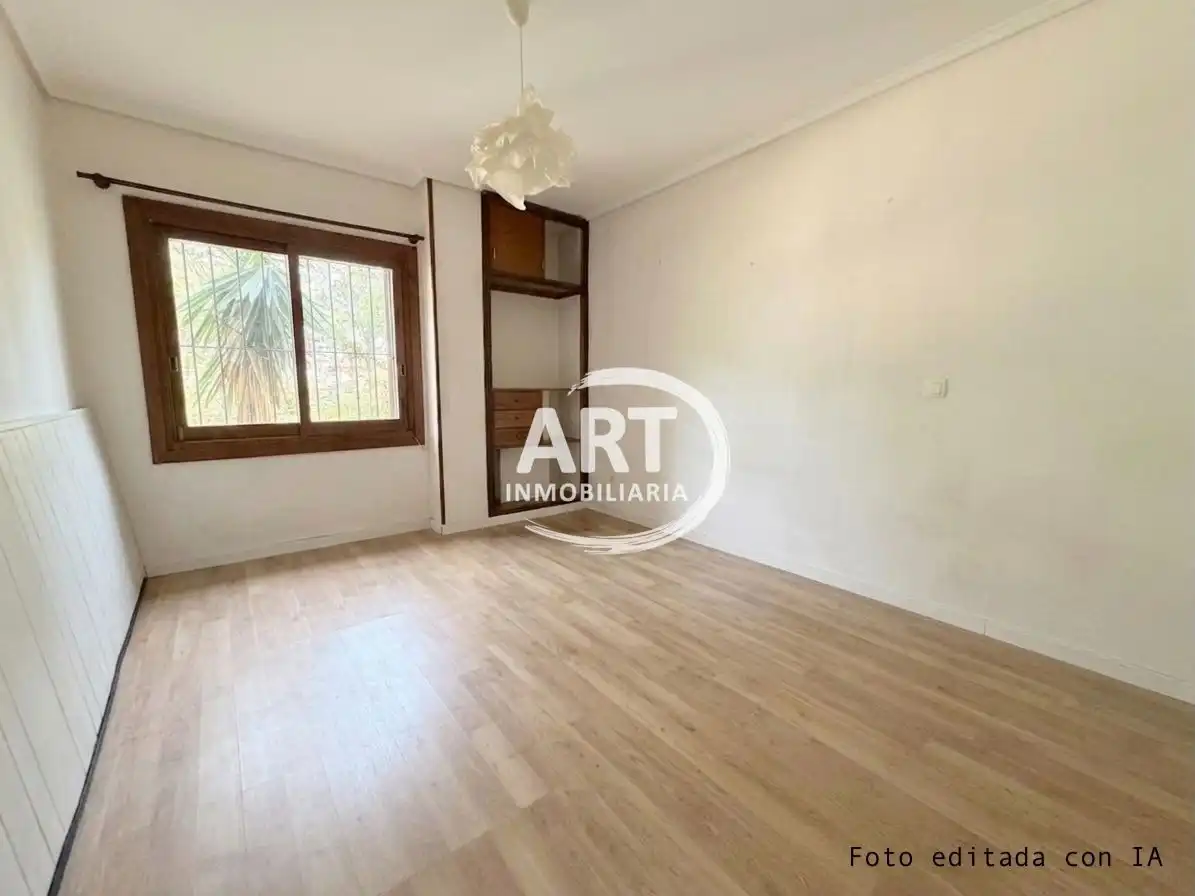 House with pool for sale in Santiago Apostol, imagen 24