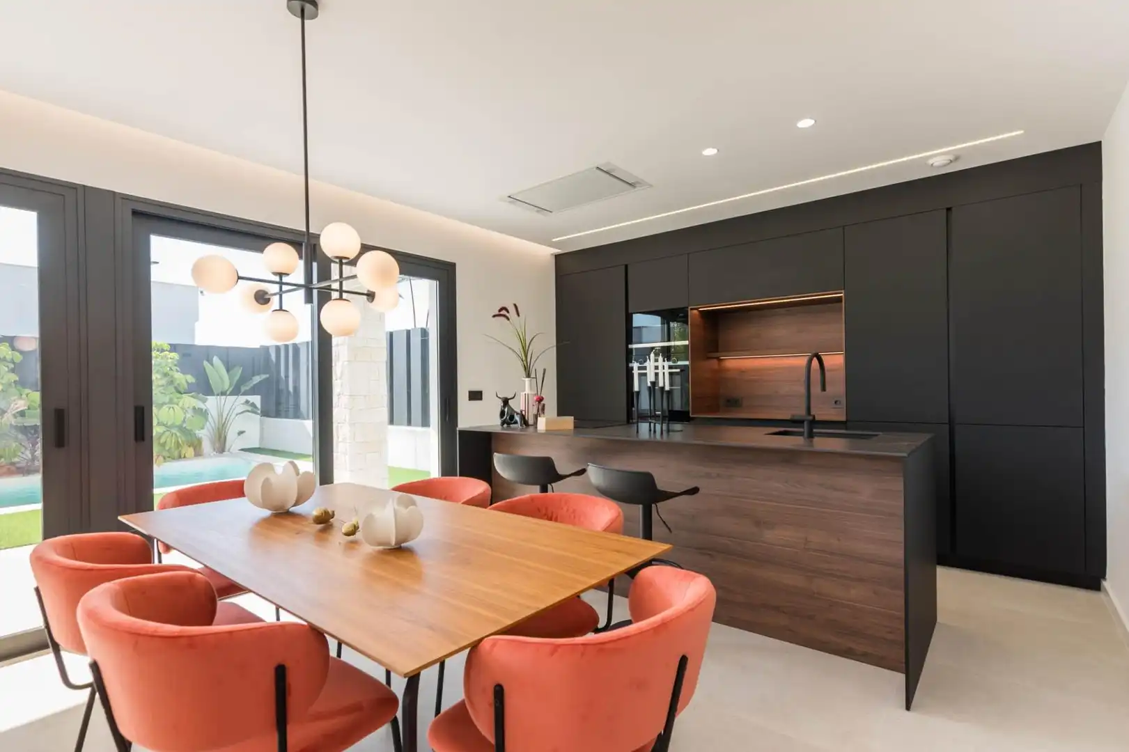 Villa mit Pool zum Verkauf in Urbanizacion de la Quinta, imagen 4