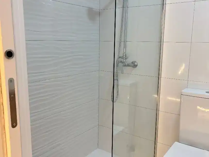 Bany de Pis de lloguer en Mérida amb Moblat