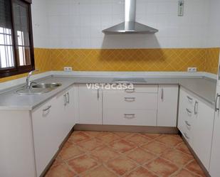 Kitchen of Single-family semi-detached to rent in Mairena del Alcor  with Air Conditioner and Terrace