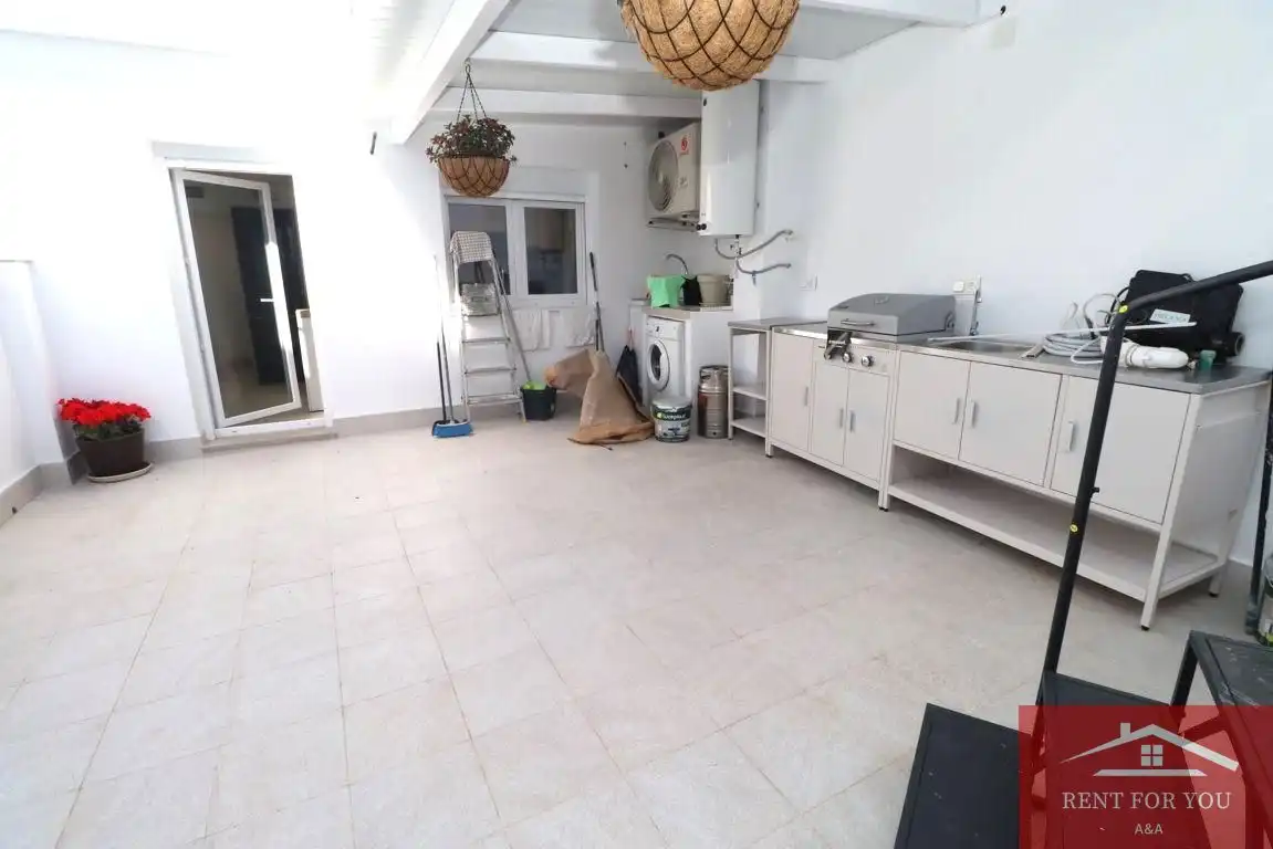 Piso de alquiler en Alhaurín El Grande con Aire acondicionado, Terraza y Amueblado