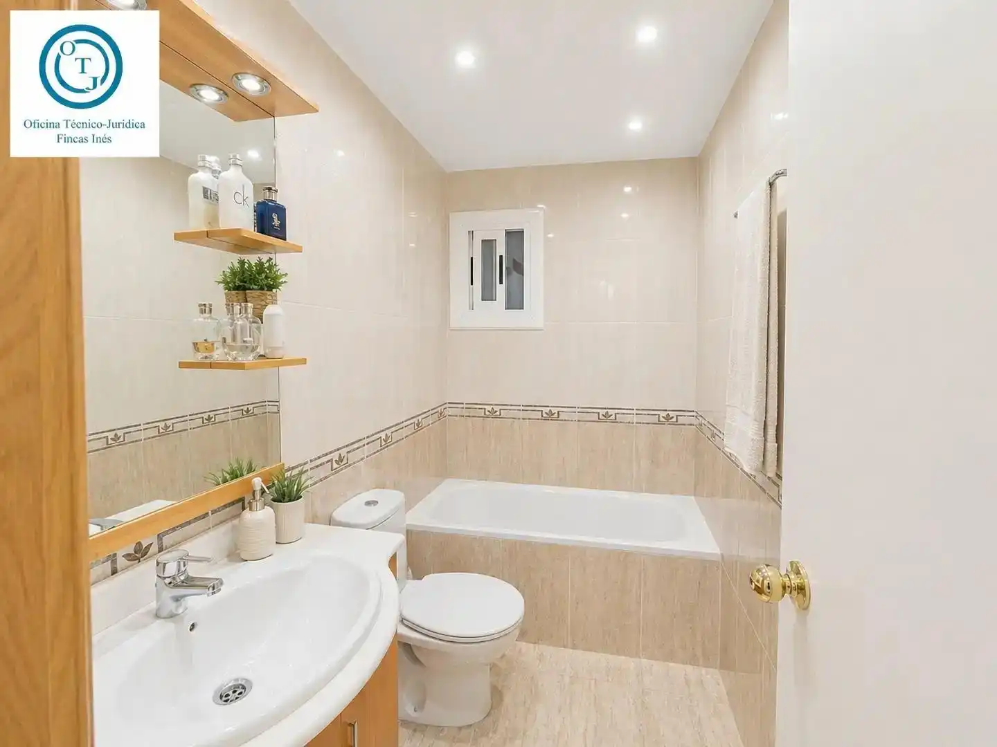 Baño de Piso en venta en Mollet del Vallès con Parquet y Balcón
