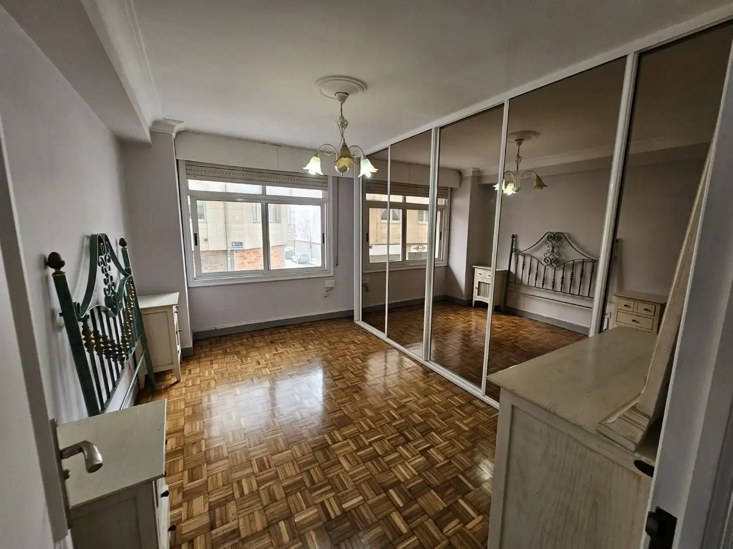 Habitación de Piso en venta en A Coruña Capital  con Calefacción