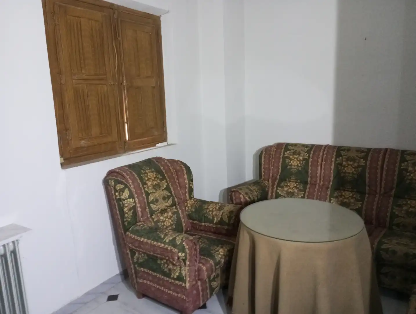 Sala de estar de Edificio en venta en Baza