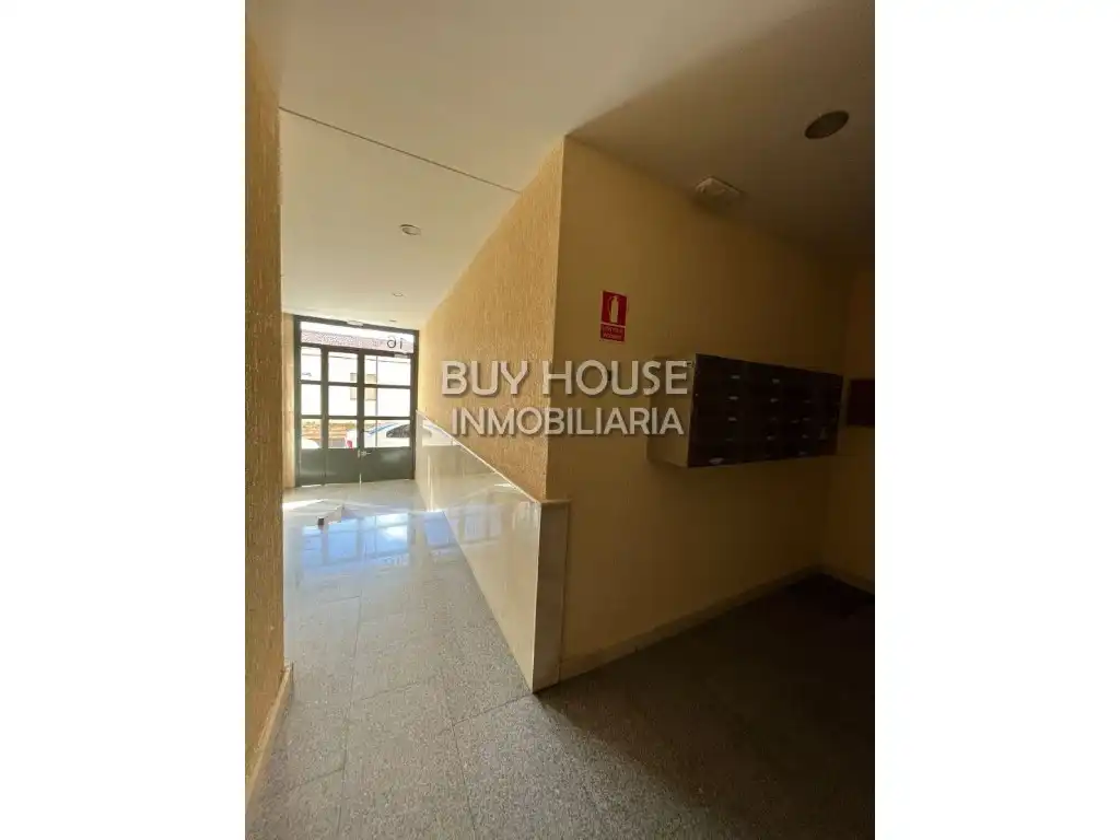 Parking of Flat for sale in Magán  with Oven