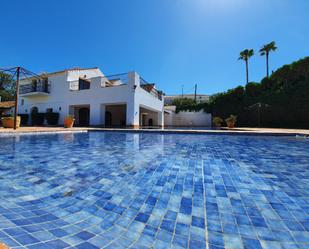 Piscina de Finca rústica en venda en Sotogrande