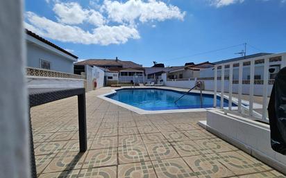 Piscina de Casa o xalet de lloguer en San Miguel de Abona amb Aire condicionat, Jardí privat i Terrassa