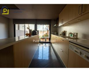 Kitchen of House or chalet for sale in Figueres  with Air Conditioner, Heating and Private garden