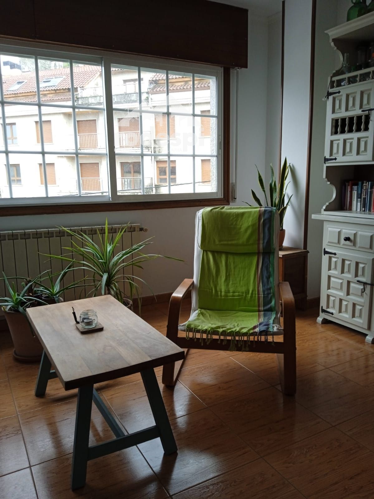Living room of Flat for sale in Mondariz  with Heating, Terrace and Furnished