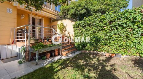 Descubre esta magnífica vivienda situada en un entorno residencial privilegiado, muy cerca del Parque de la Quinta de los Molinos