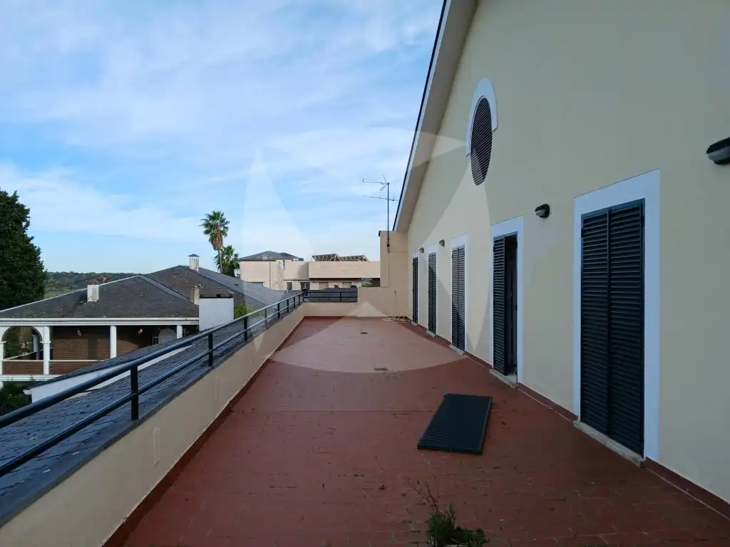 Terrassa de Casa o xalet en venda en Badajoz amb Aire condicionat, Jardí privat i Terrassa
