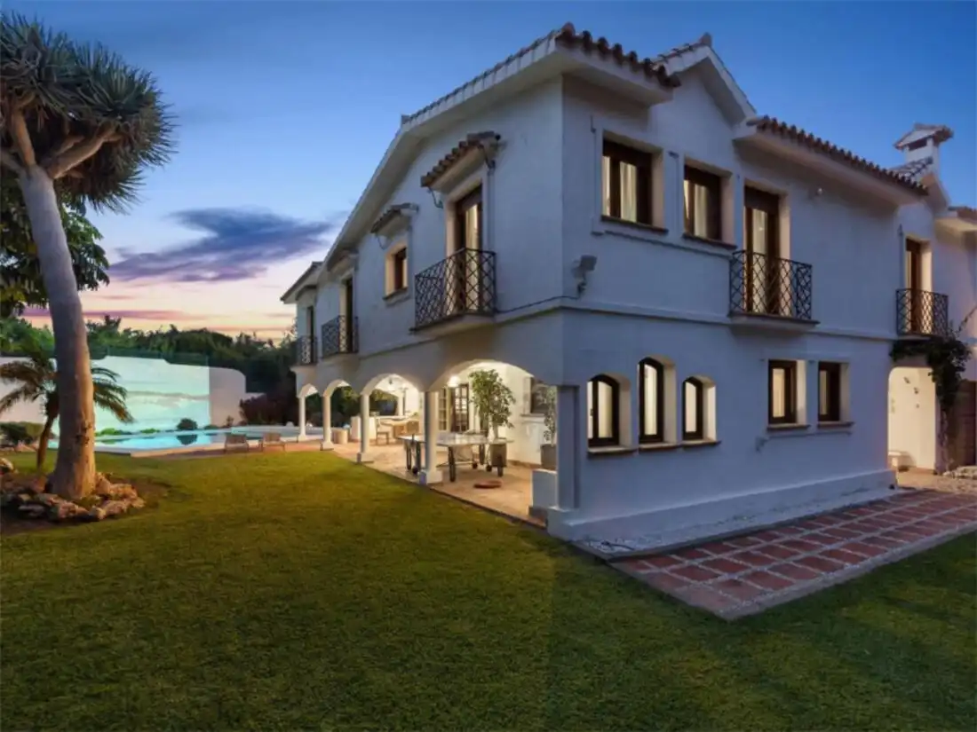 Villa mit Terrasse zum Verkauf in San Pedro de Alcántara, imagen 5