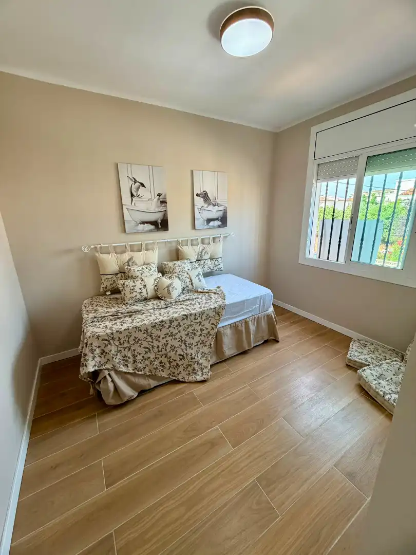 Bedroom of Attic for sale in Cambrils  with Air Conditioner, Heating and Terrace