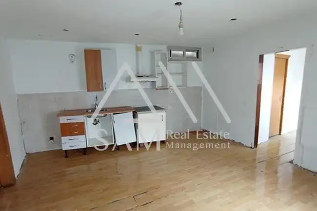 Cocina de Planta baja en venta en Nou Barris