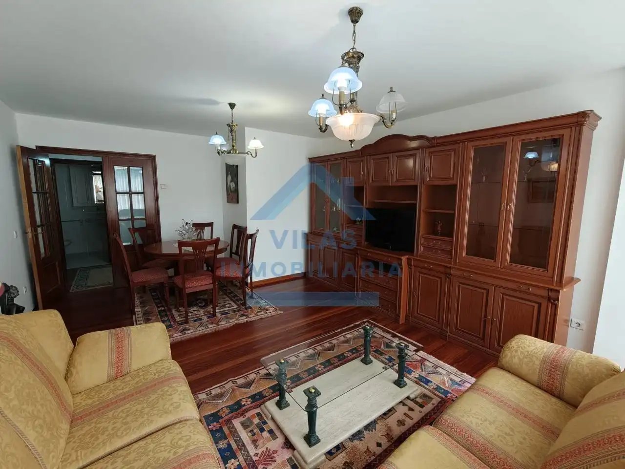 Sala de estar de Piso de alquiler en Ames con Calefacción, Parquet y Trastero