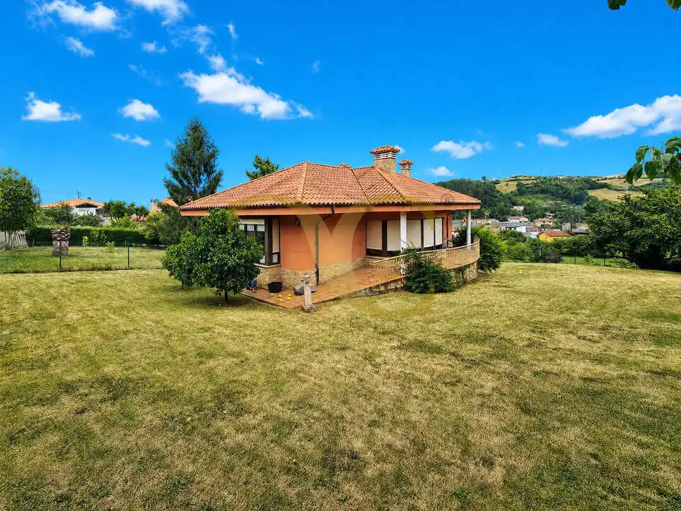 Casa o chalet en venta en Gijón  con Calefacción, Jardín privado y Terraza