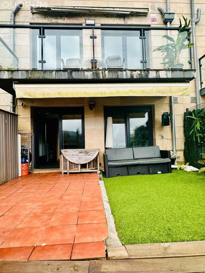 Terraza de Casa adosada en venta en Galdakao con Calefacción, Jardín privado y Terraza