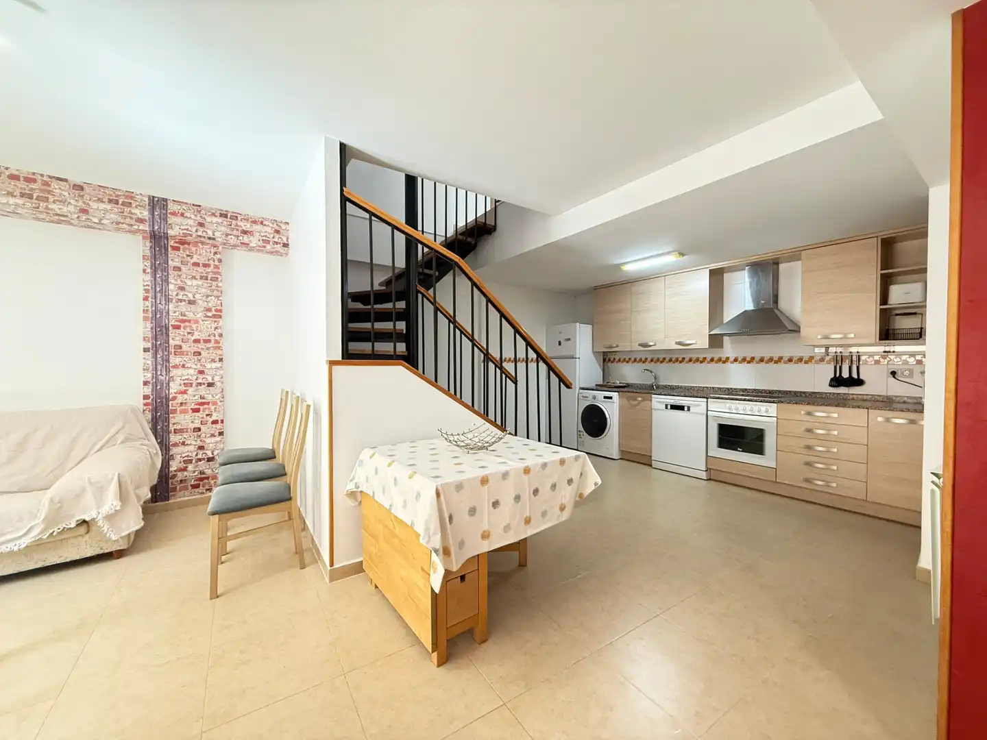Duplexes for sale in Caspe  with Air Conditioner, Heating and Terrace