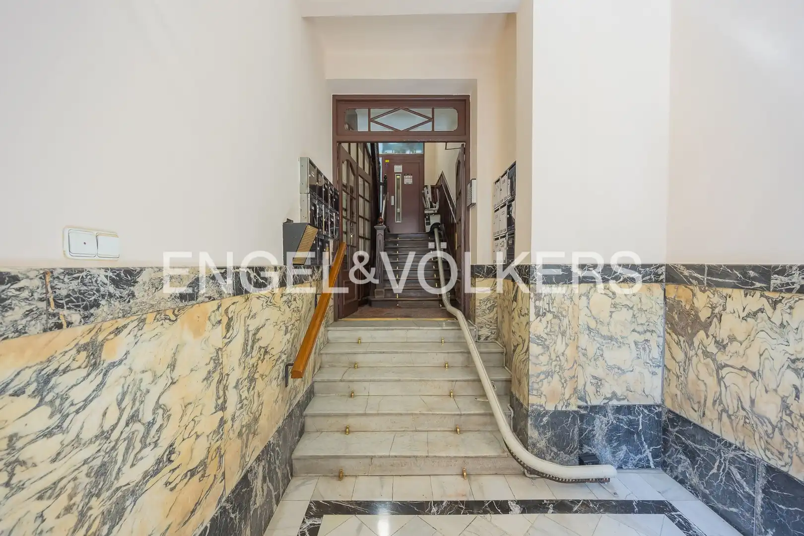 Piso en venta en Alhóndiga