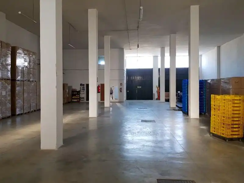 Industrial building for sale in Avenida del Peronne, imagen 7