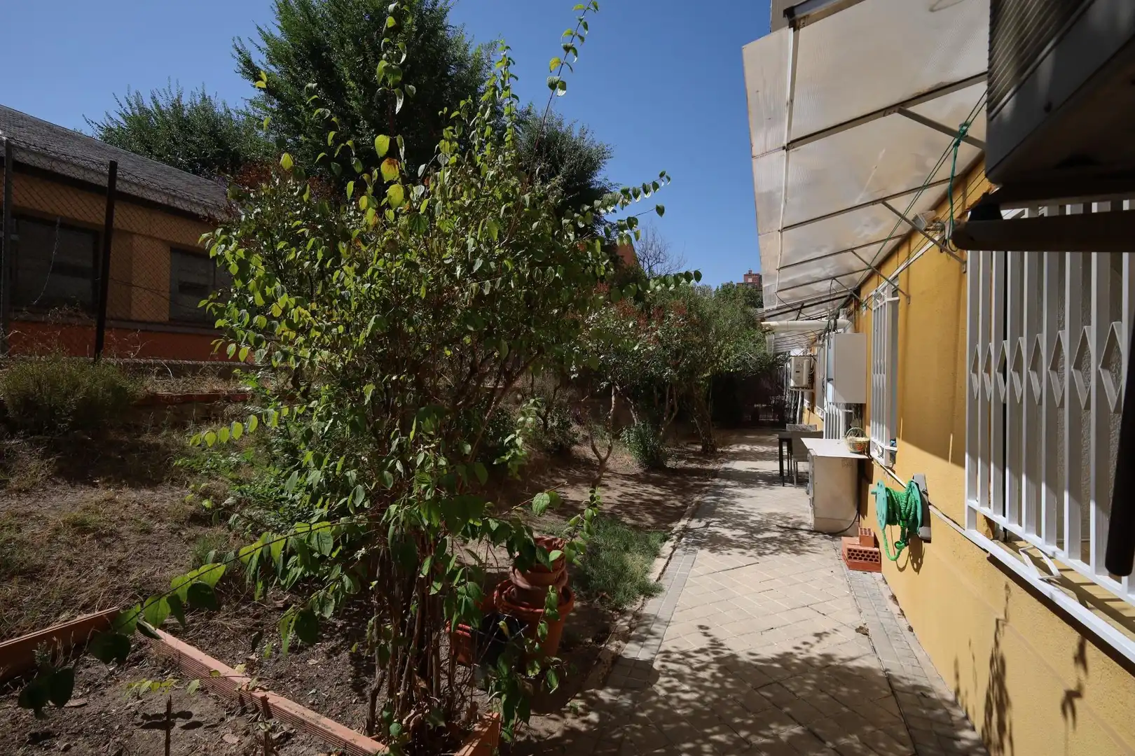 Jardí de Pis en venda en Madrid amb Aire condicionat, Calefacció i Jardí privat