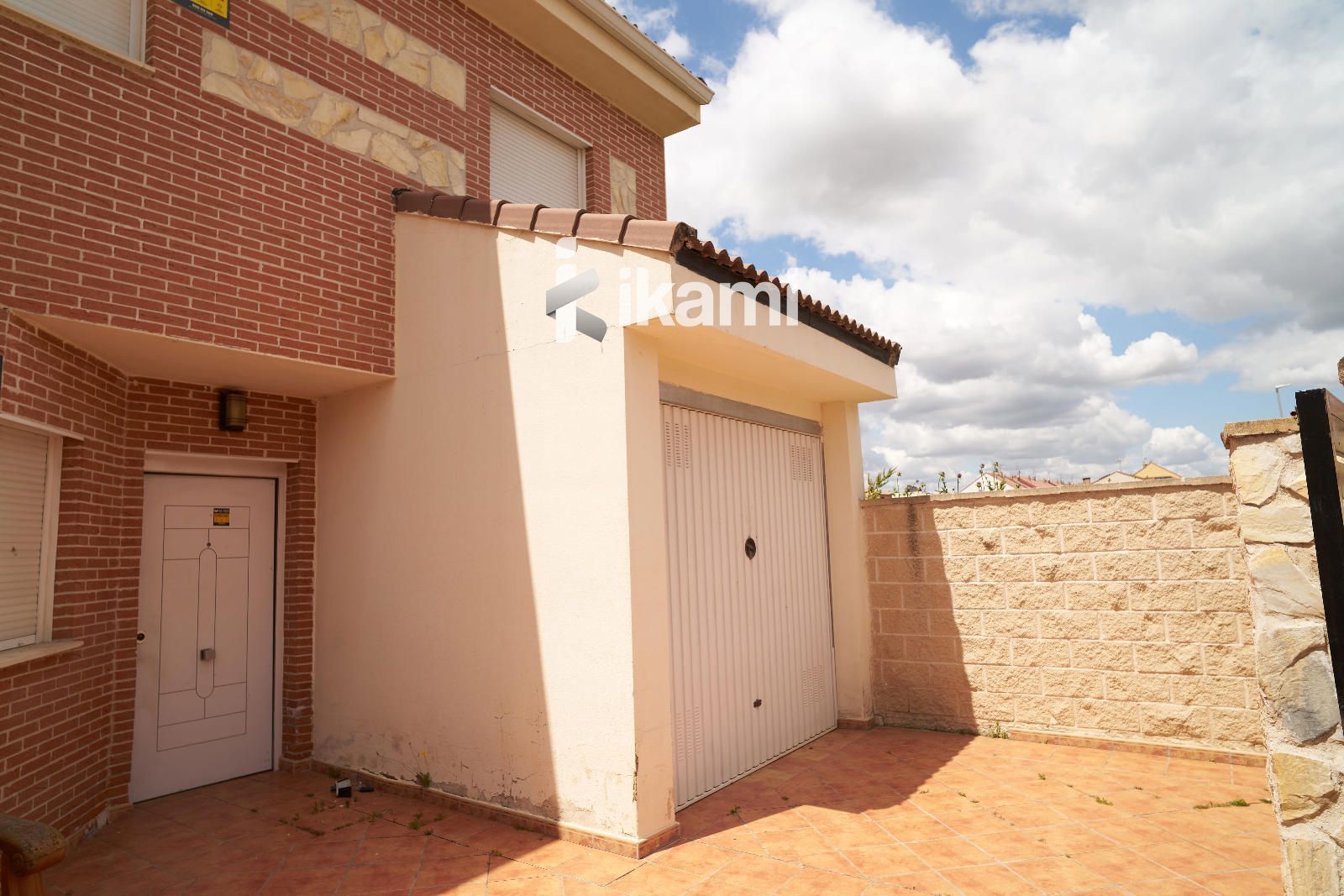Single-family semi-detached for sale in Yuncos