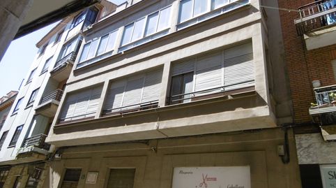 Edificio en venta en Astorga, planta baja más 2