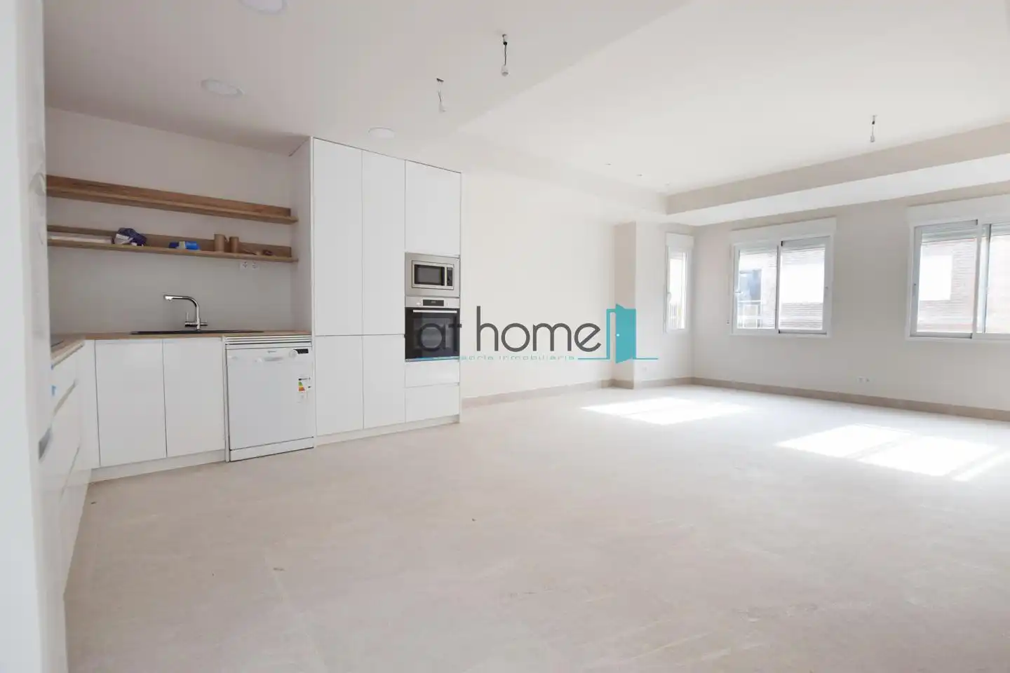 Wohnung zur Miete in Alboraya mit Klimaanlage, Terrasse und Möbliert