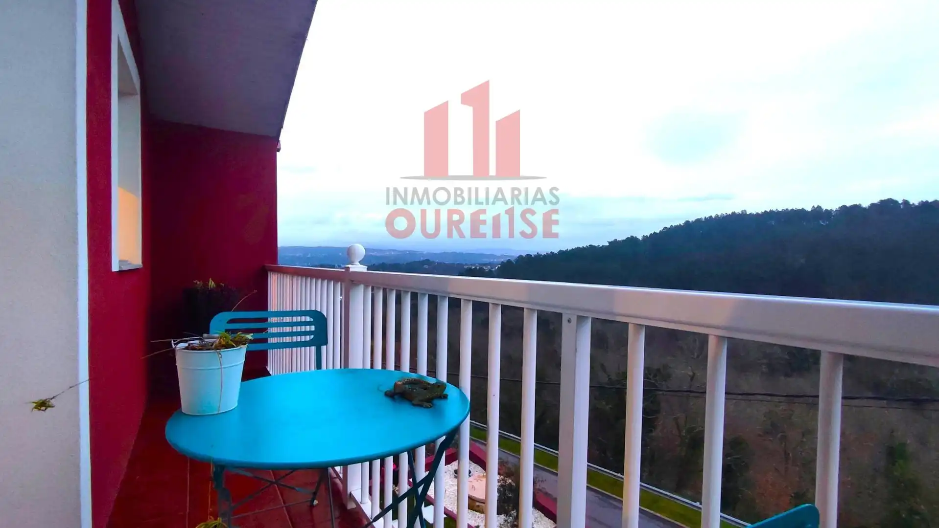 Terrassa de Casa o xalet de lloguer en Toén amb Moblat i Balcó