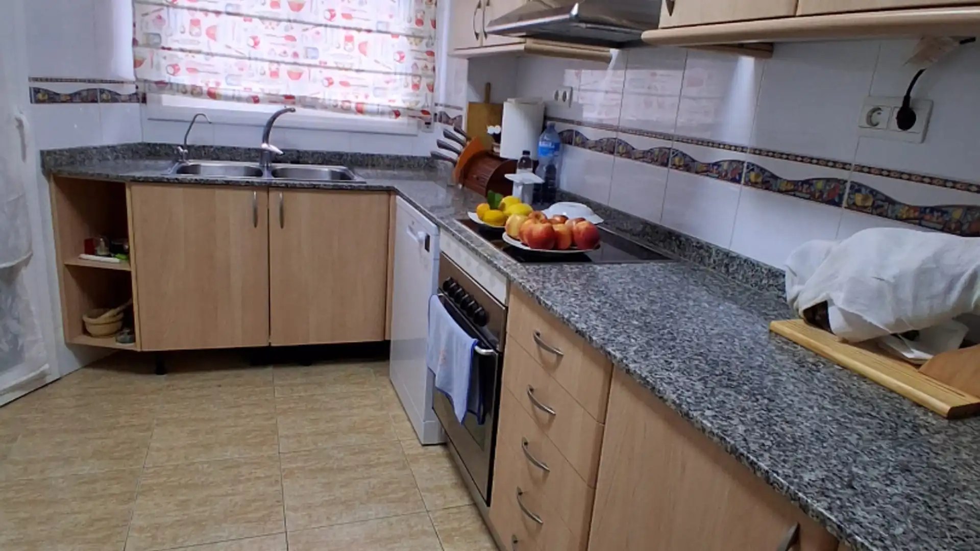 Cuina de Pis en venda en Rubí amb Aire condicionat, Calefacció i Forn