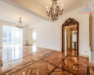 Dining room of Flat to rent in  Madrid Capital  with Terrace, Oven and Washing machine