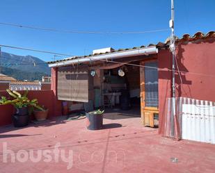 Vista exterior de Casa o xalet en venda en Llaurí amb Aire condicionat, Terrassa i Traster