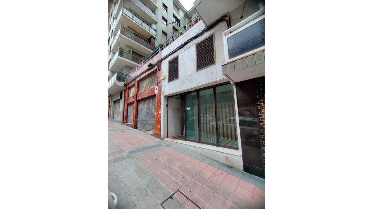Vista exterior de Local en venta en Santurtzi 