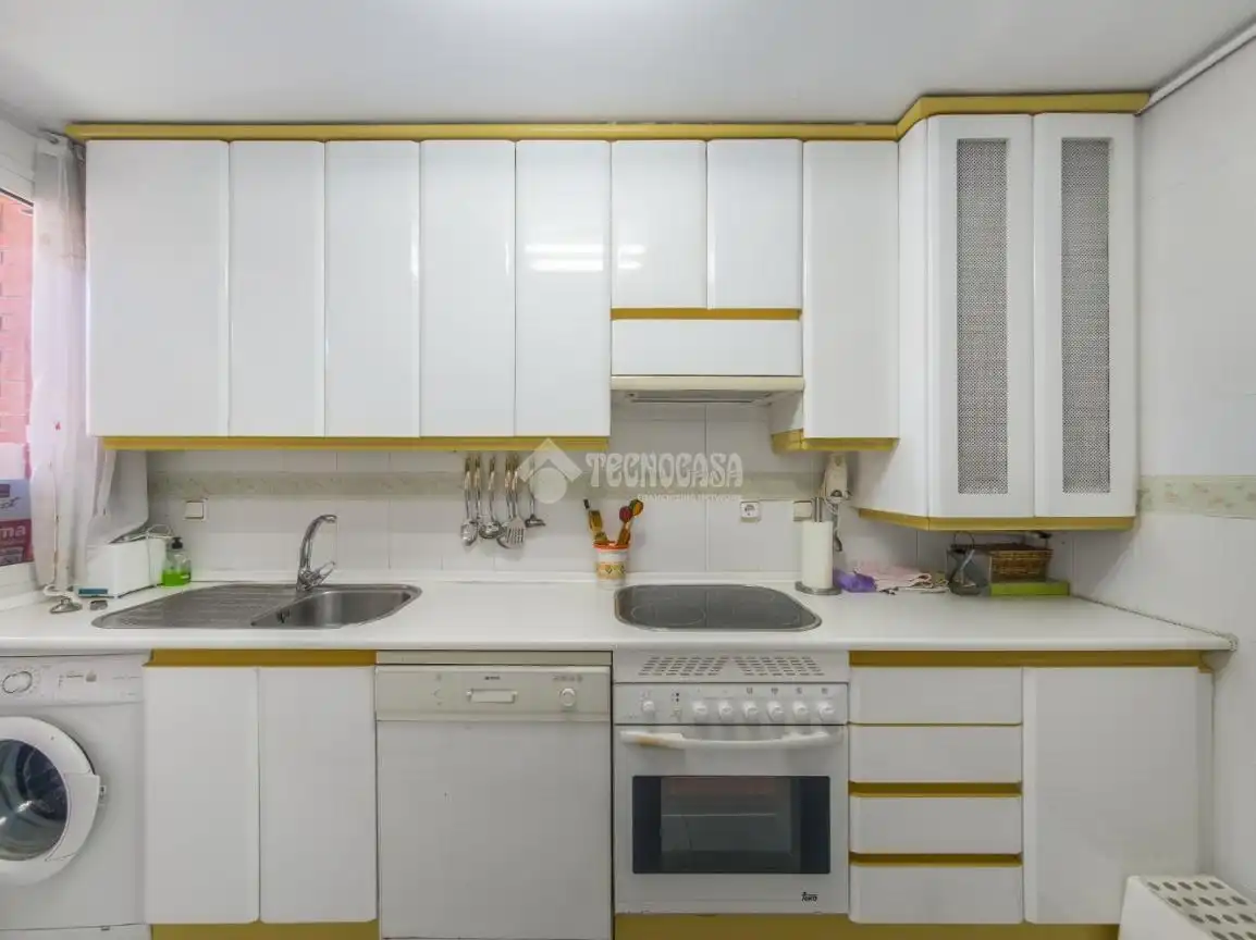 Cocina de Piso en venta en Madrid con Aire acondicionado y Calefacción