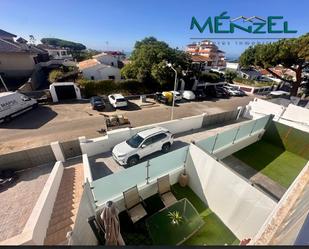 Vista exterior de Àtic en venda en Almonte amb Terrassa